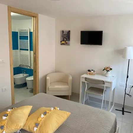 Laguna Blu Sole Con Terrazza Panoramica In Comune קיוג'ה