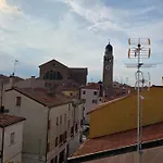 Laguna Blu Sole Con Terrazza Panoramica In Comune 4*