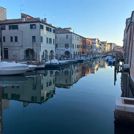 Laguna Blu Sole Con Terrazza Panoramica In Comune Vendégház 4*
