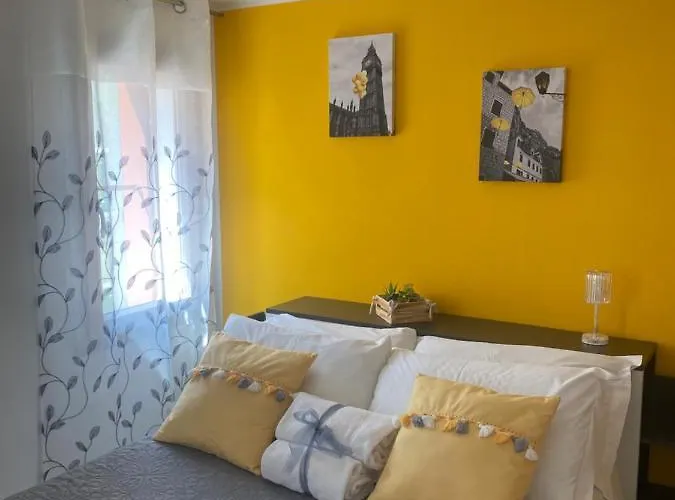 Laguna Blu Sole Con Terrazza Panoramica In Comune Κιότζα